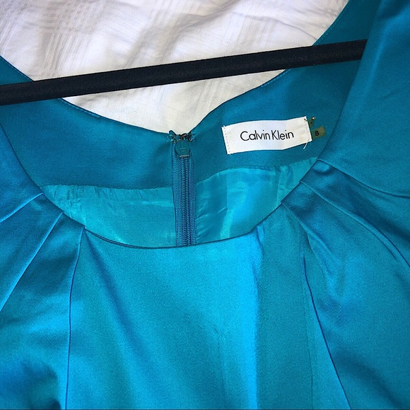 💙Bundle - Calvin Klein Dress + Crop Open Cardigan - Picture 2 of 4